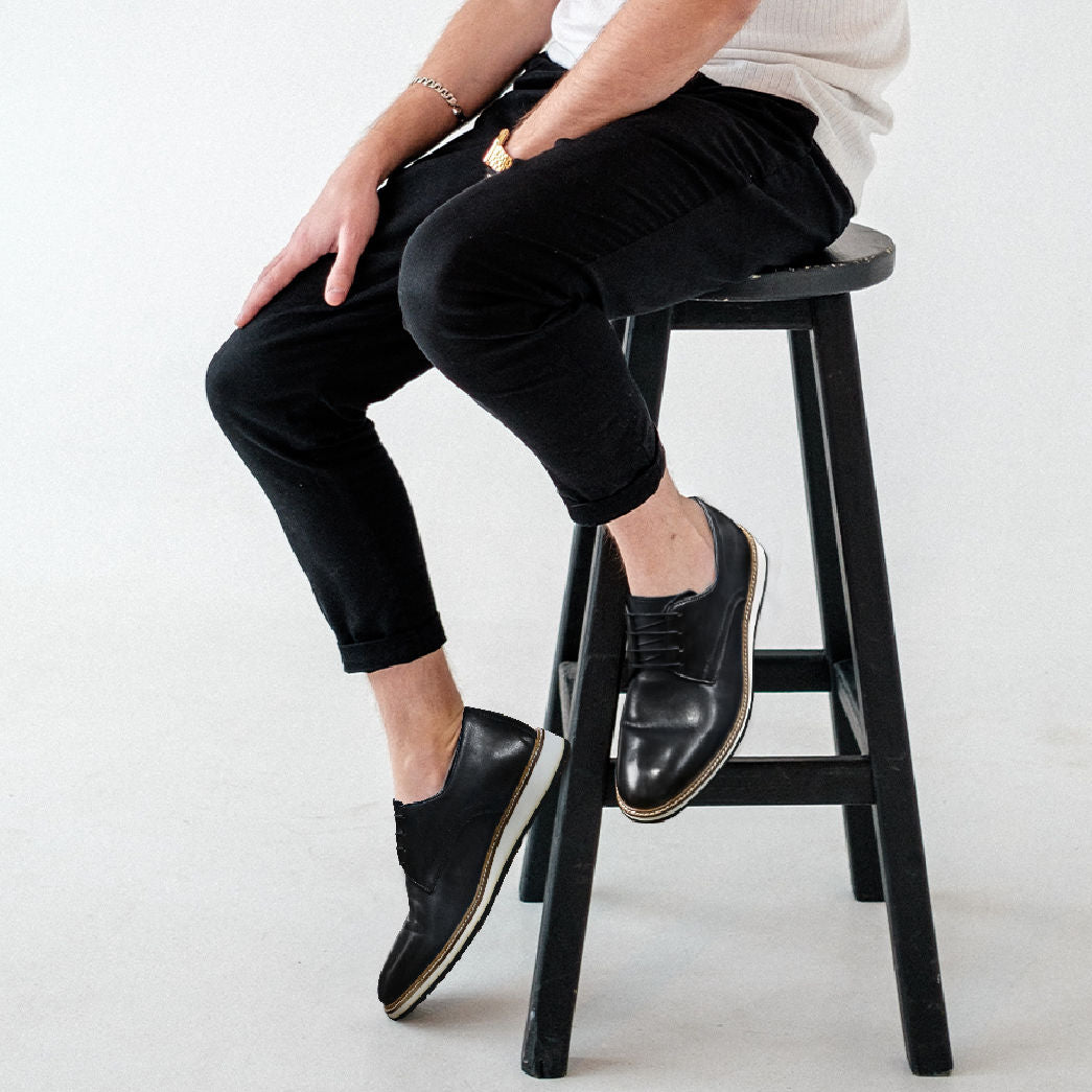 Lace up Comfort Shoe, Black,Shoe,Jekyll & Hide,Black,8, worn by model