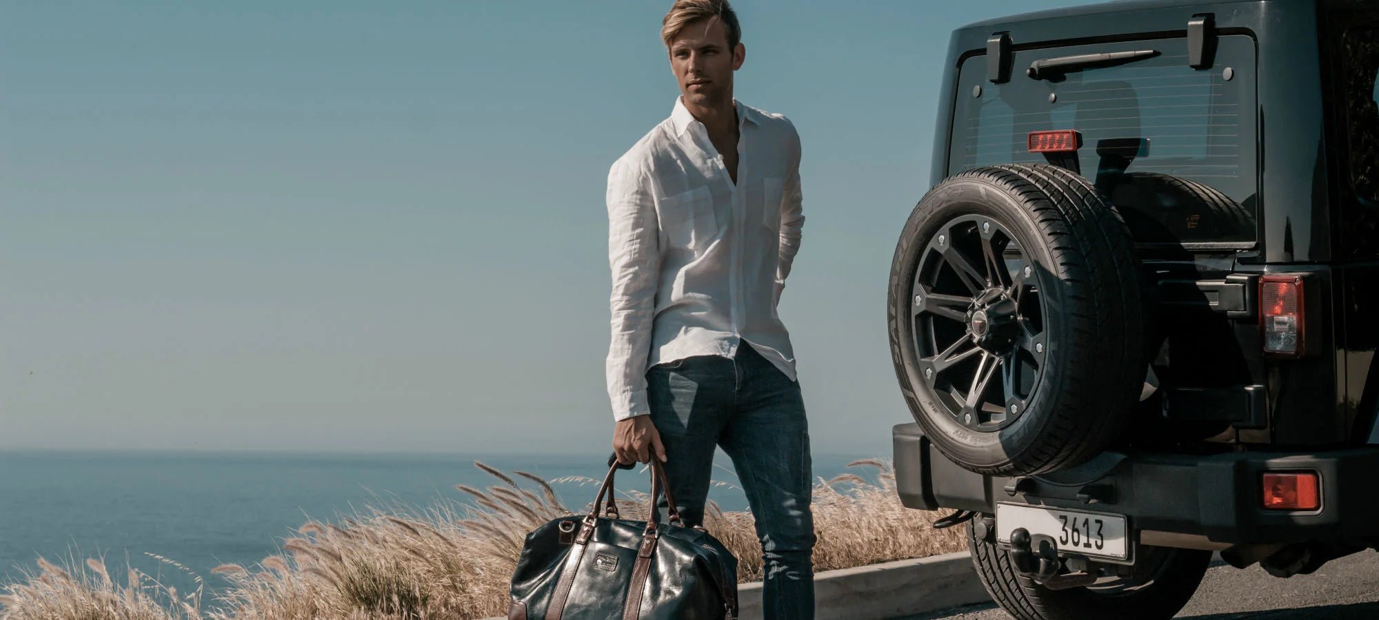 How to Choose the Best Leather Goods Online Store