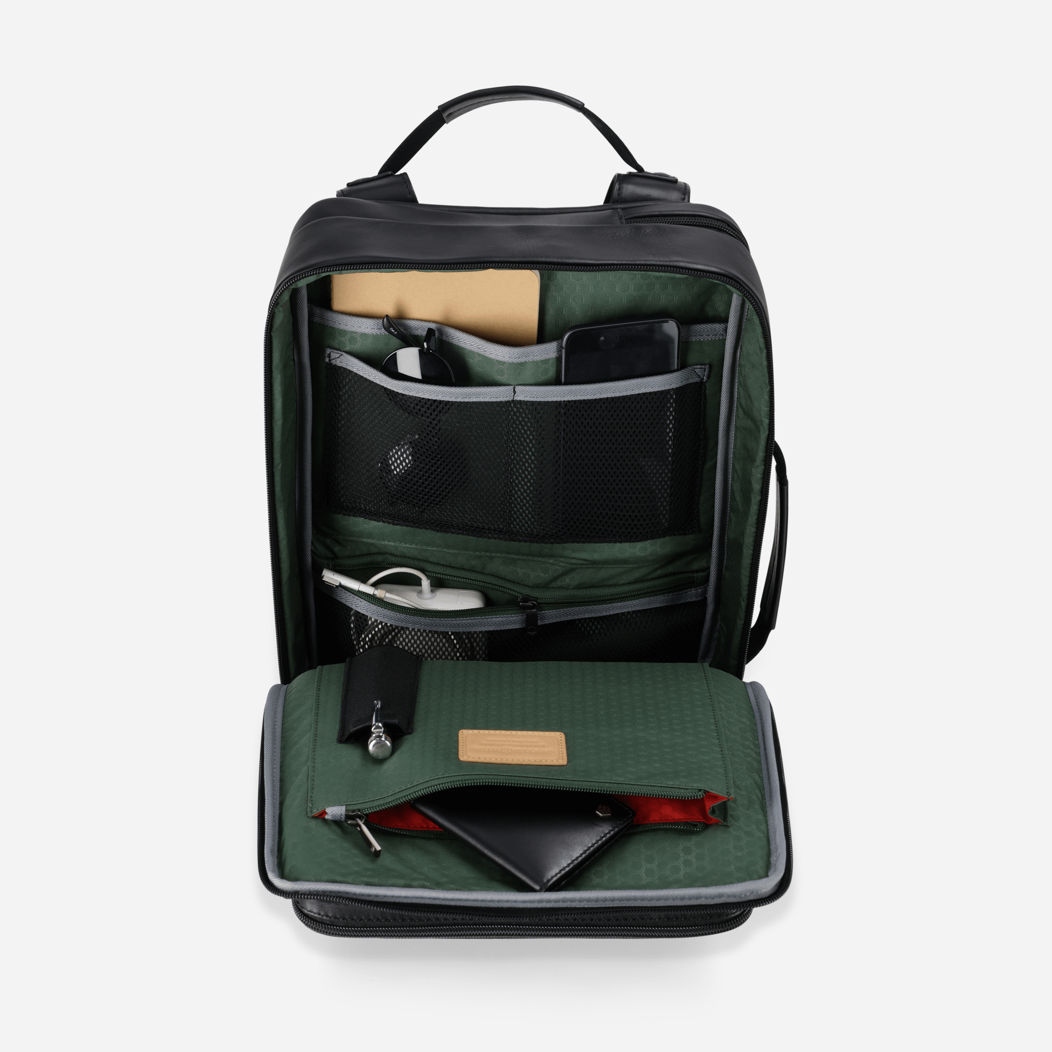 17" Travel Backpack,Backpack,Jekyll & Hide,2,15"laptop