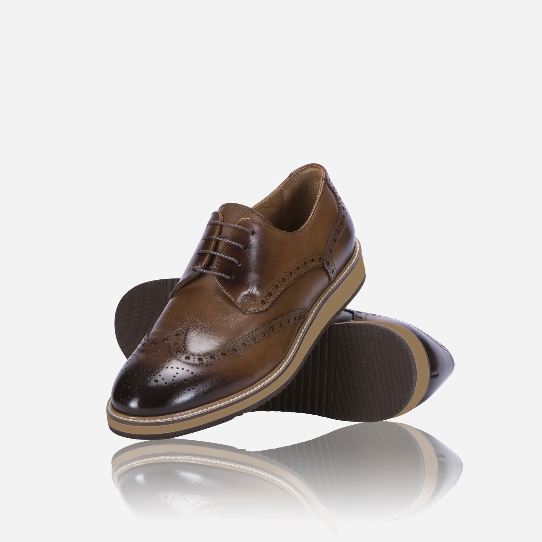 ISTANBUL Comfort Brogue in tan - detail view
