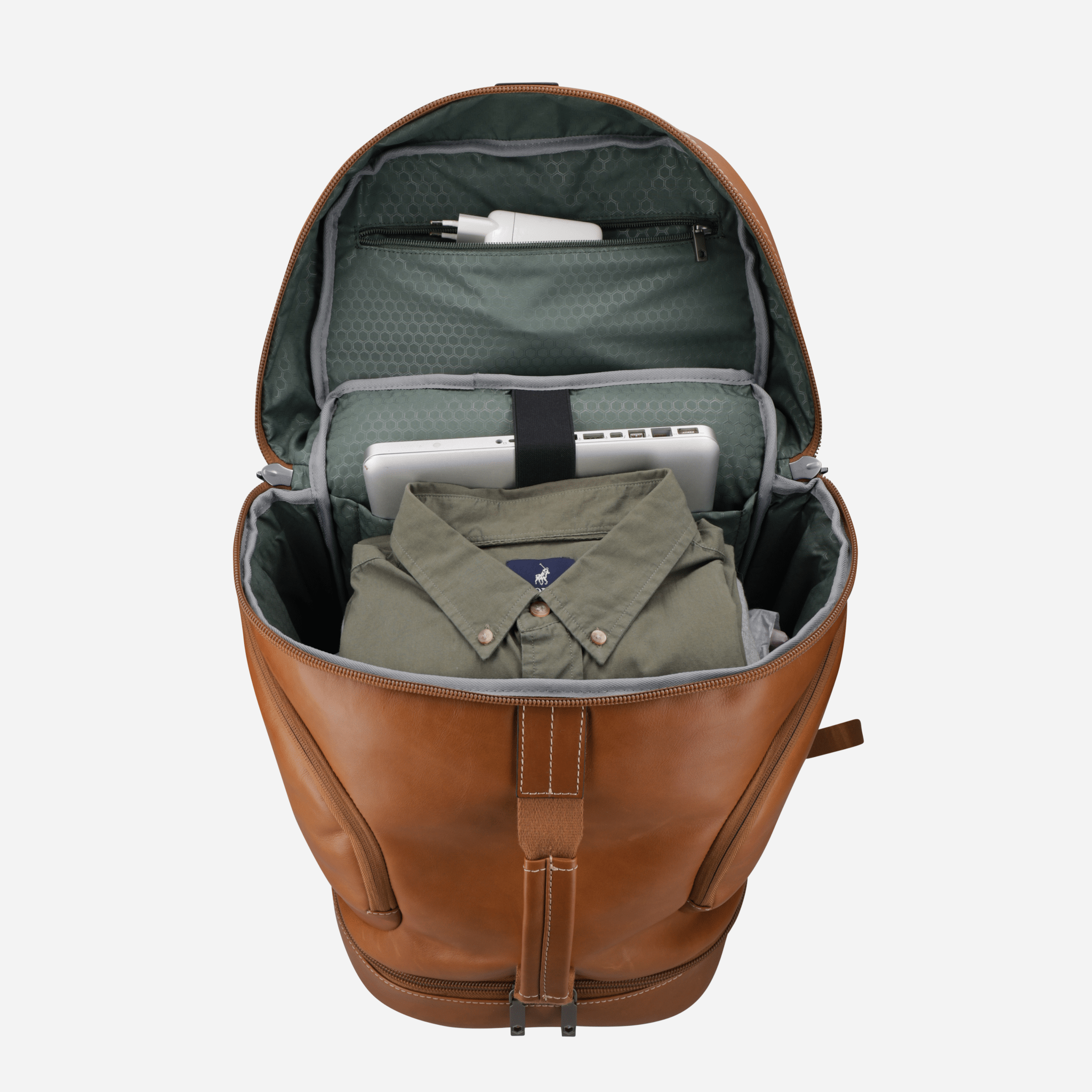 MONTANA Travel Backpack in colt - detail view