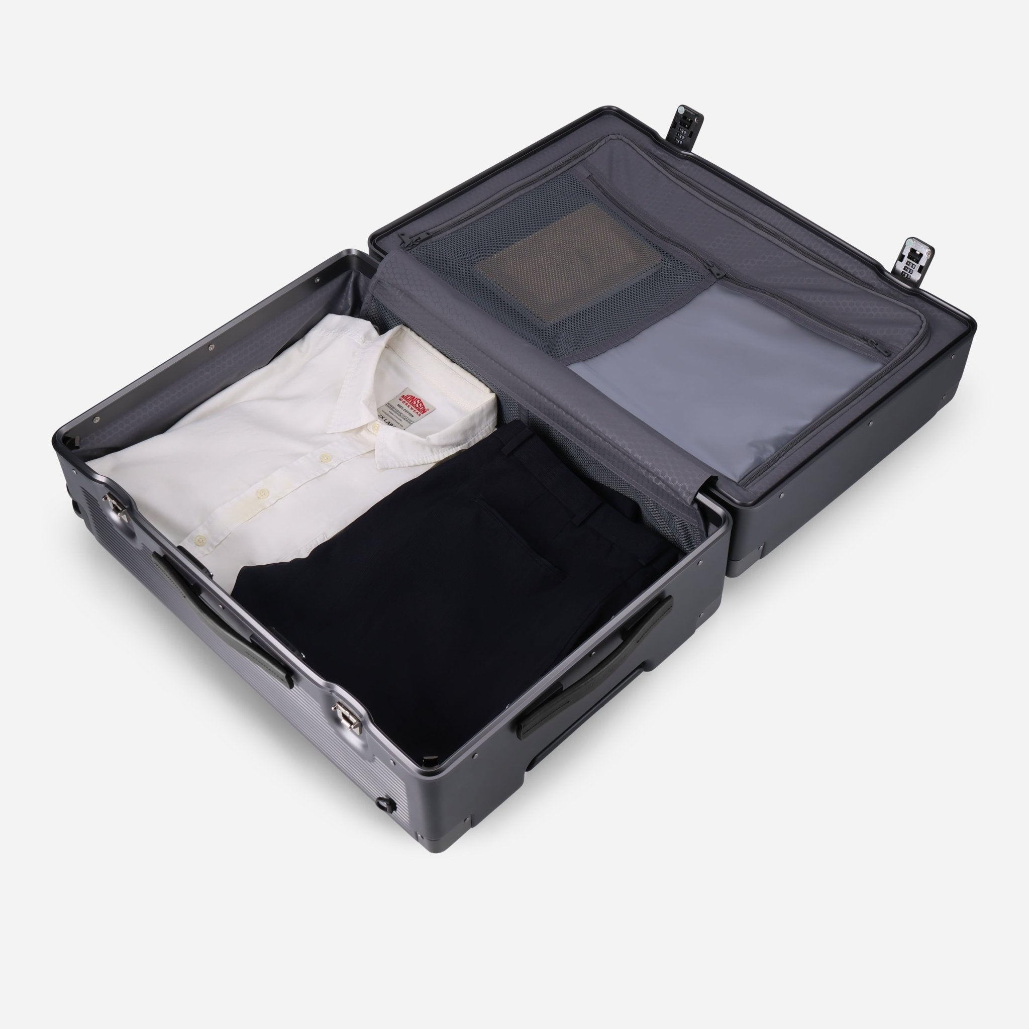 Jekyll and Hide Medium Check-In in black - top view